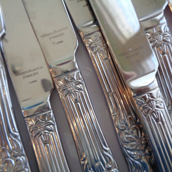 Reed & Barton Stainless Flatware Steak Knives Dinner Knives Spoons Serving